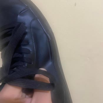 Pull and Bear Ayakkabıların 2 Çifti Birden Açıldı!