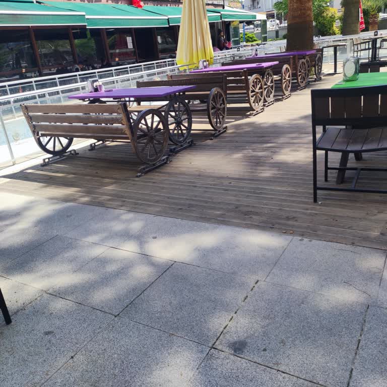 İzmir - Kınık Belediyesi Sosyal Tesis Saçmalığı!