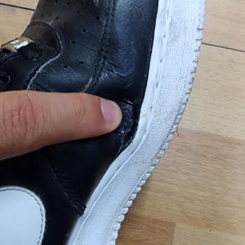 Online Lostra Reklamların Aksine Çok Kötü Bir İşçilik