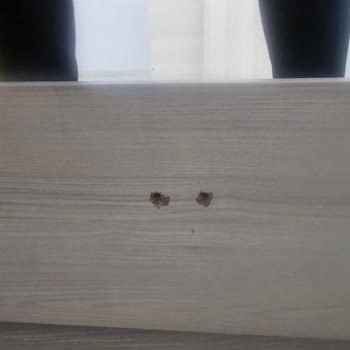 Çilek Mobilya Manisa Malta Cilek Mağazası Ürününün Arkasında Dur