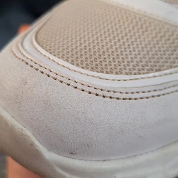 Kinetix Markasi Spor Renk Atması Fabrika Hatası
