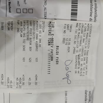 Tatküpü Toz Şekerin İçinden Yabancı Bir Şey Çıktı.