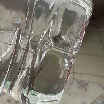 Maysu Hazır Su Diye Güvenip Alıyoruz Sanırım Çeşme Suyu Daha Temiz!