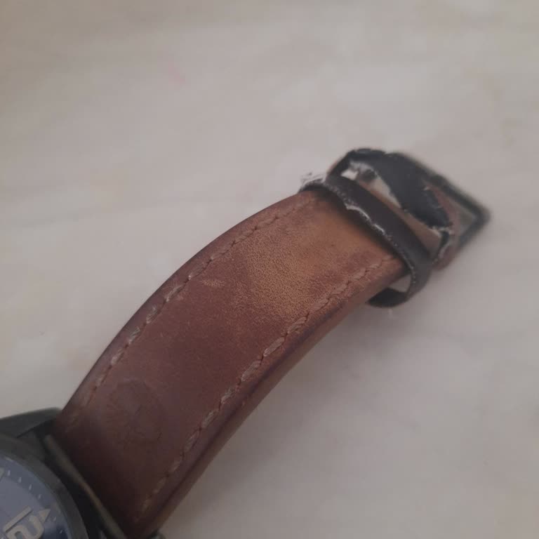 Ersa Saat Garantiden Aynı Şekilde Dönen Ürün.