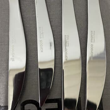 Karaca Züccaciye Kusurlu Çatal Bıçak Seti Gönderiyor