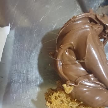 Nutella'da Uzun Saç Bulma Hayal Kırıklığı