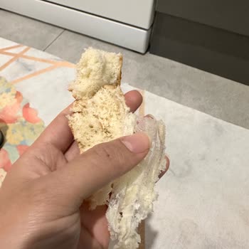 Doğan Yatağanlı Unlu Mamulleri Ekmeğin İçinden Çıkan Bant