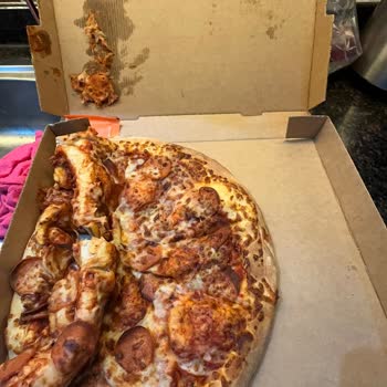 Yemeksepeti Pizza Siparişi Ve Müşteri Hizmetleri Hüsranı