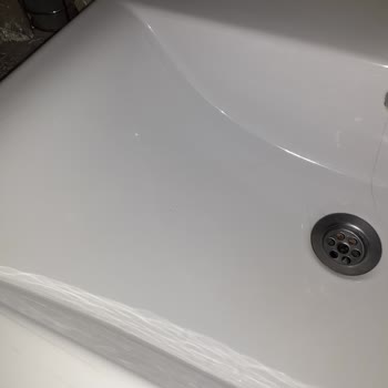 Cera Style Lavabolarda Kılcal Çatlaklar Oluştu