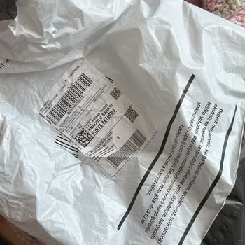 Sürat Kargo Açılmış Şekilde Gelen Kargo