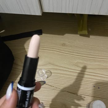 Gratis Özellikle Deformeli Ürünü Paketleyip Satışa Koymuş Ve Ben Aldım