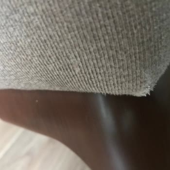 Aksu Çarşı 1,5 Senedir Yırtık Getirdikleri Koltuk Takımı