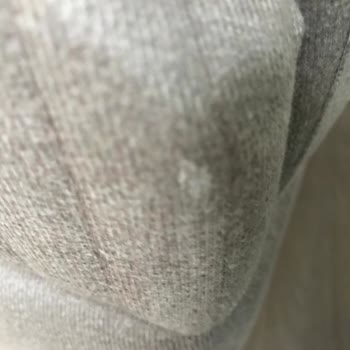 Aksu Çarşı 1,5 Senedir Yırtık Getirdikleri Koltuk Takımı