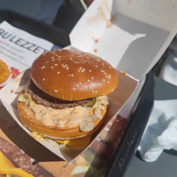 McDonald's Hamburger Şikayeti Ve Sunum Sıkıntısı