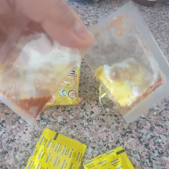 Dudomi Noddle Paketlerinden Çıkan Komik Baharatlar