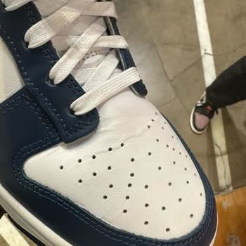 Nike Probleme mit Dunk-Modellschuhen - Rückgabe abgelehnt trotz Mängel