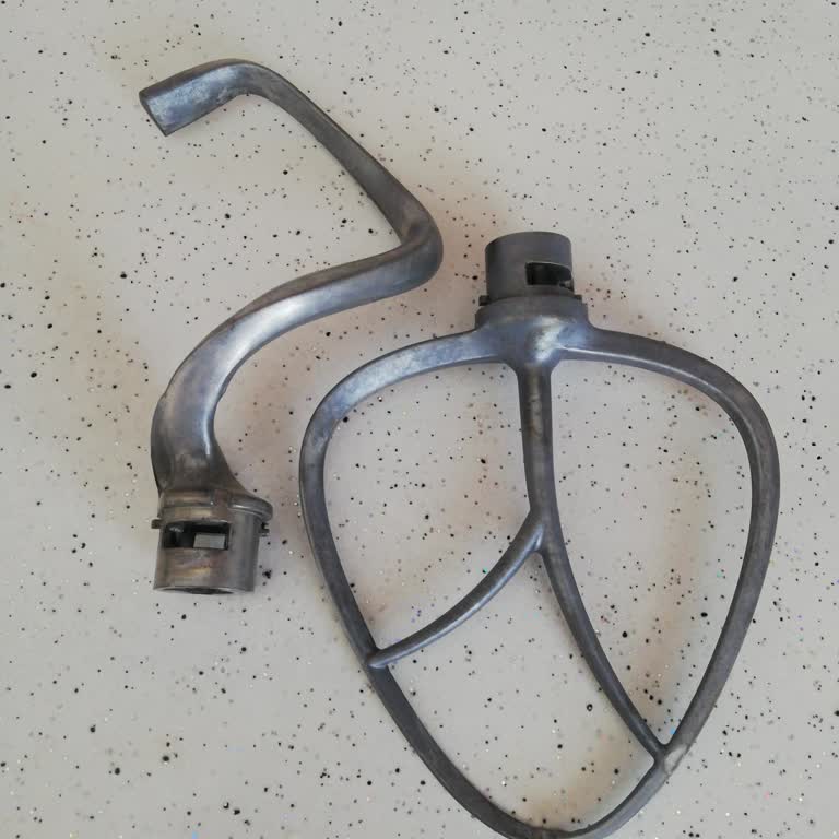 Arzum Hamur Yoğurma Makinesinin Aparatını Makineye Attım Karardı