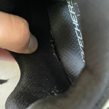 Skechers Kalitesiz Malzeme Kullanımı