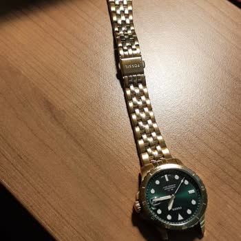 Saat Ve Saat Arızalı Ürünün Arkasında Durmuyor