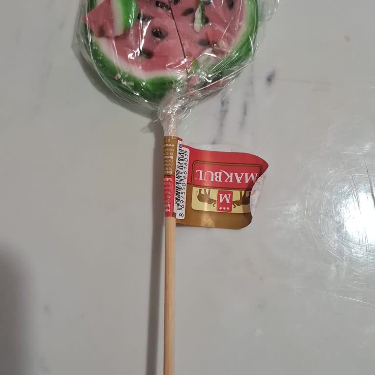 Makbul Şeker Çubuğu Kardeşimin Diline Girdi.