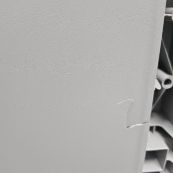 Bauhaus Defolu Kırık Ürün Satıyor.