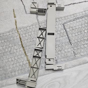 Bauhaus Defolu Kırık Ürün Satıyor.