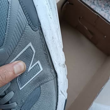 New Balance Qualitätsprobleme bei Schuhen und Kundendienst Ärger