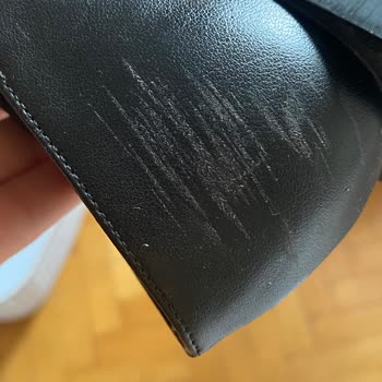 PREV bei handgefertigten Produkten können Qualitätsmängel auftreten, aber ein Verkauf ohne Prüfung ist nicht akzeptabel