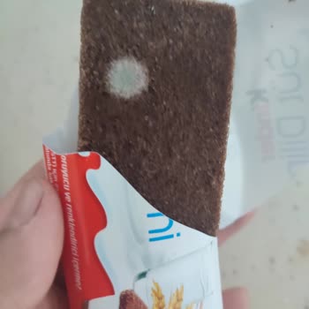 Kinder Tarihi Geçen Süt Dilimi