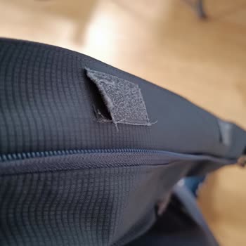 Karspor 2AS Yağmurluk Ürün Deformesi