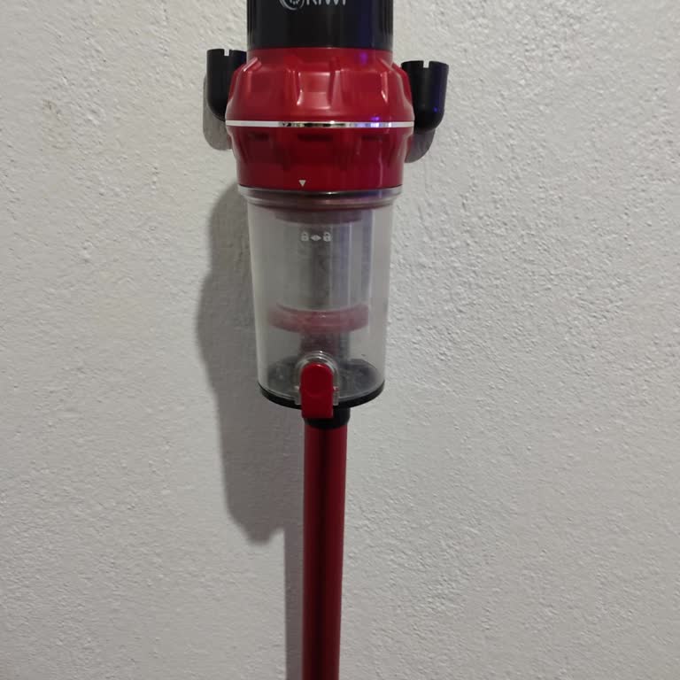 Şarjlı 40 40 Dikey Süpürge sorunu