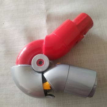 Dyson Kalitesiz Yedek Parçanın Değiştirilmesi Talebi