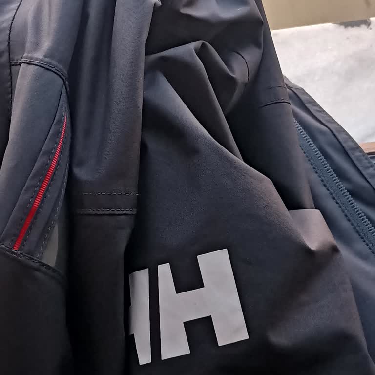 Boyner/Helly Hansen Mont Renk Attı