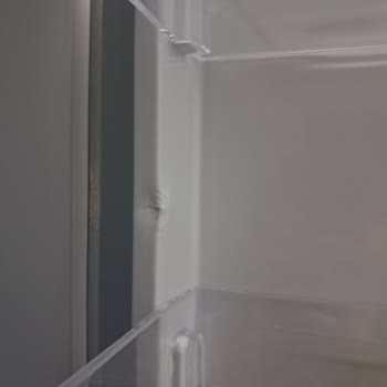 Dijitsu Dbd555 Carrefour SA Hasarlı Buzdolabı