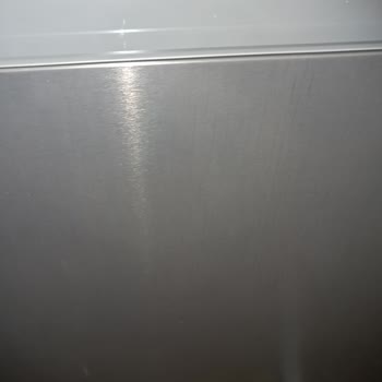 Dijitsu Dbd555 Carrefour SA Hasarlı Buzdolabı
