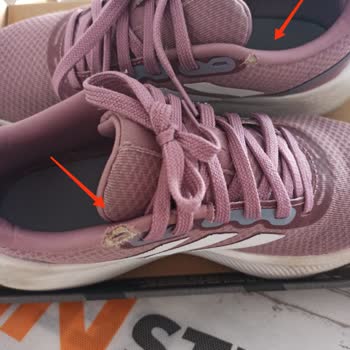 In Street Mağazasından Alınan Adidas Ayakkabının Kumaş Hatası