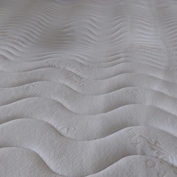 İstikbal Visco Yatak Ortasında Çökme