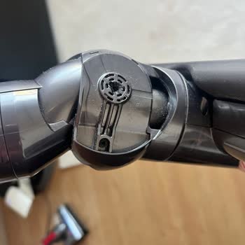 Dyson V15 Garanti Dahilinde Onarım Yapmıyor