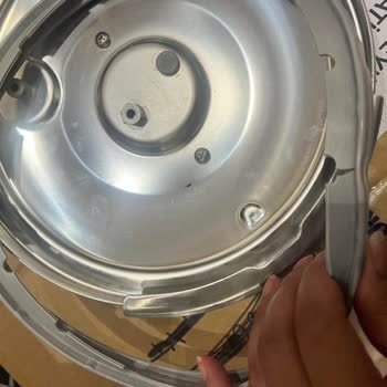 Korkmaz Mutfak Eşyaları Çelik Takımı Paslandı Kusurlu Ürün İadesi Alınmıyor!