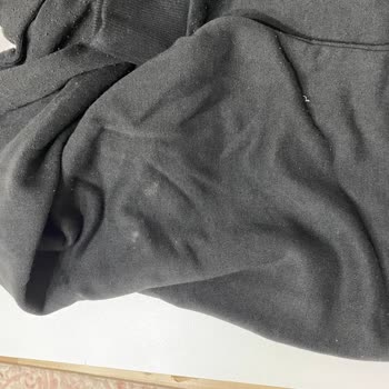 Amazon Bana İkinci El Eşofman Altı Gönderdi