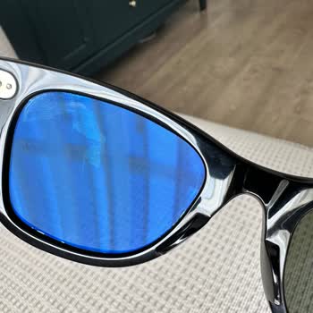 Atasun Optik Ve Rayban In Defosu