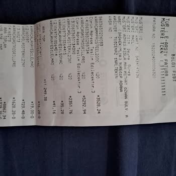 Karaca Züccaciye Mağazası Yanlışı Düzeltmiyor