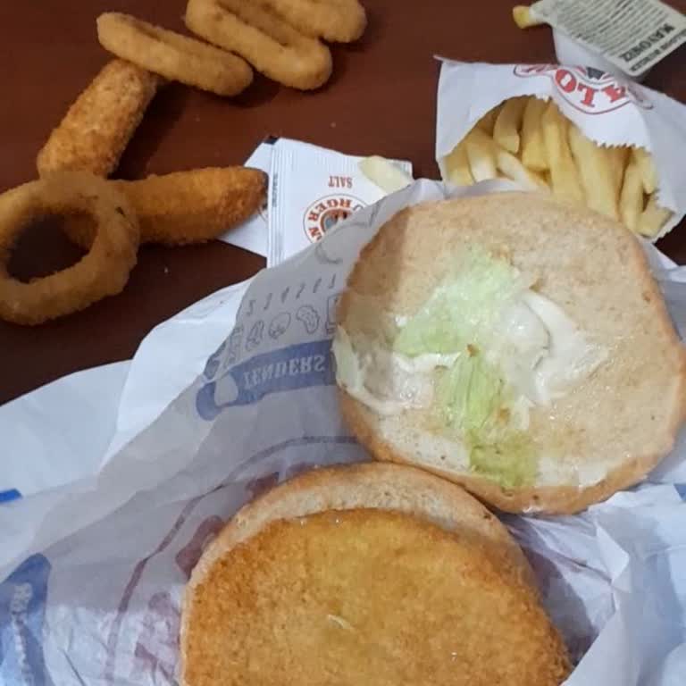 Saloon Burger Eksik Ve Kalitesiz Ürün