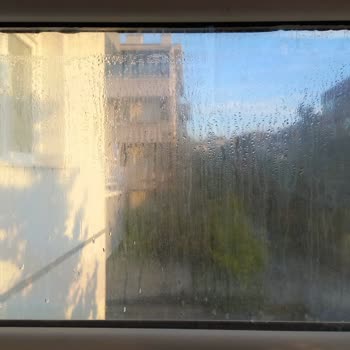 Isıcam İçerisi Terleme Yapan Camların Değiştirilmesi