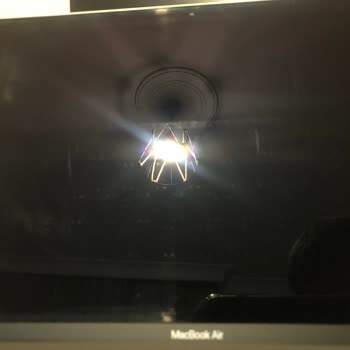 Apple Store'da Tarafıma Yapılan Kötü Muamele!