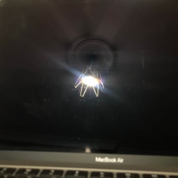 Apple Store'da Tarafıma Yapılan Kötü Muamele!