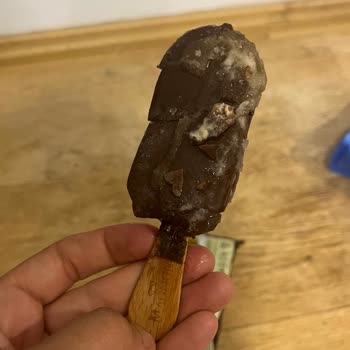 Küflenmiş Bozuk Magnum Mini