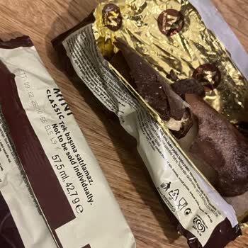 Küflenmiş Bozuk Magnum Mini
