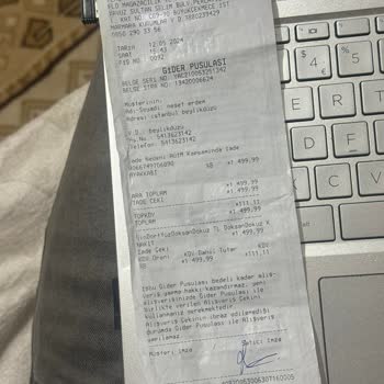 FLO Ayakkabı FLO Beylikdüzü Perlavista AVM Mağaza Müşteri İlgisizliği