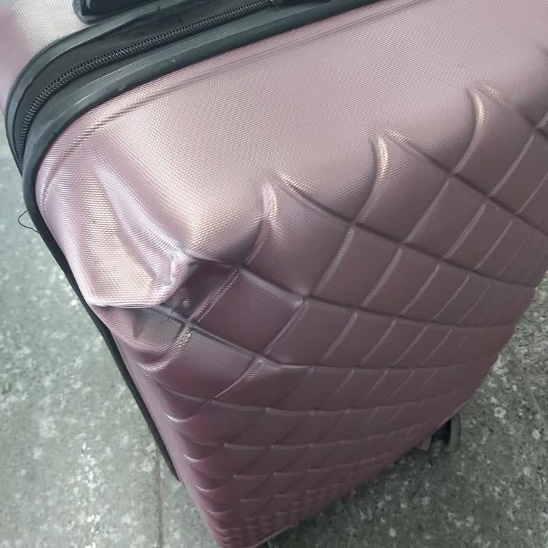 CSR Seyahat Csr Otobüsünde Valizim Ezildi